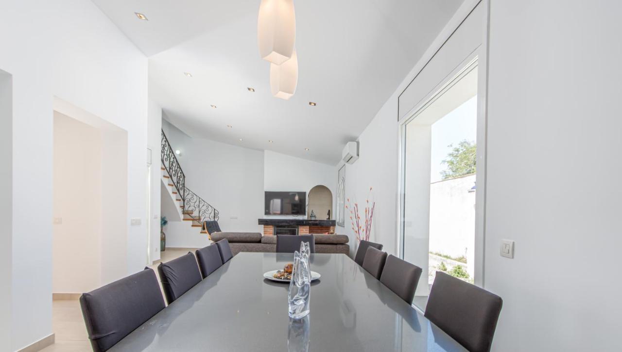 Goldhome - New House With Private Heated Pool, Parking, Wifi, Games Room Empuriabrava Extérieur photo