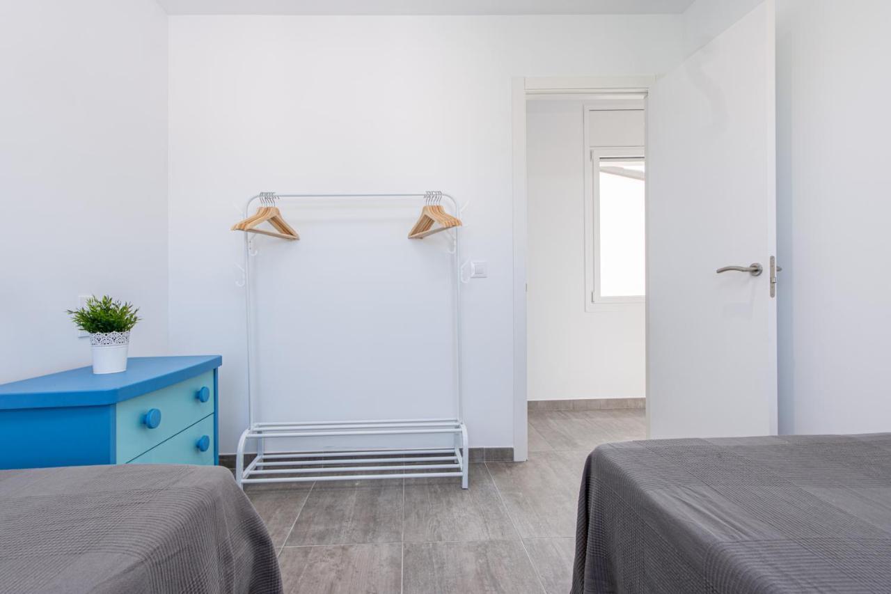 Goldhome - New House With Private Heated Pool, Parking, Wifi, Games Room Empuriabrava Extérieur photo